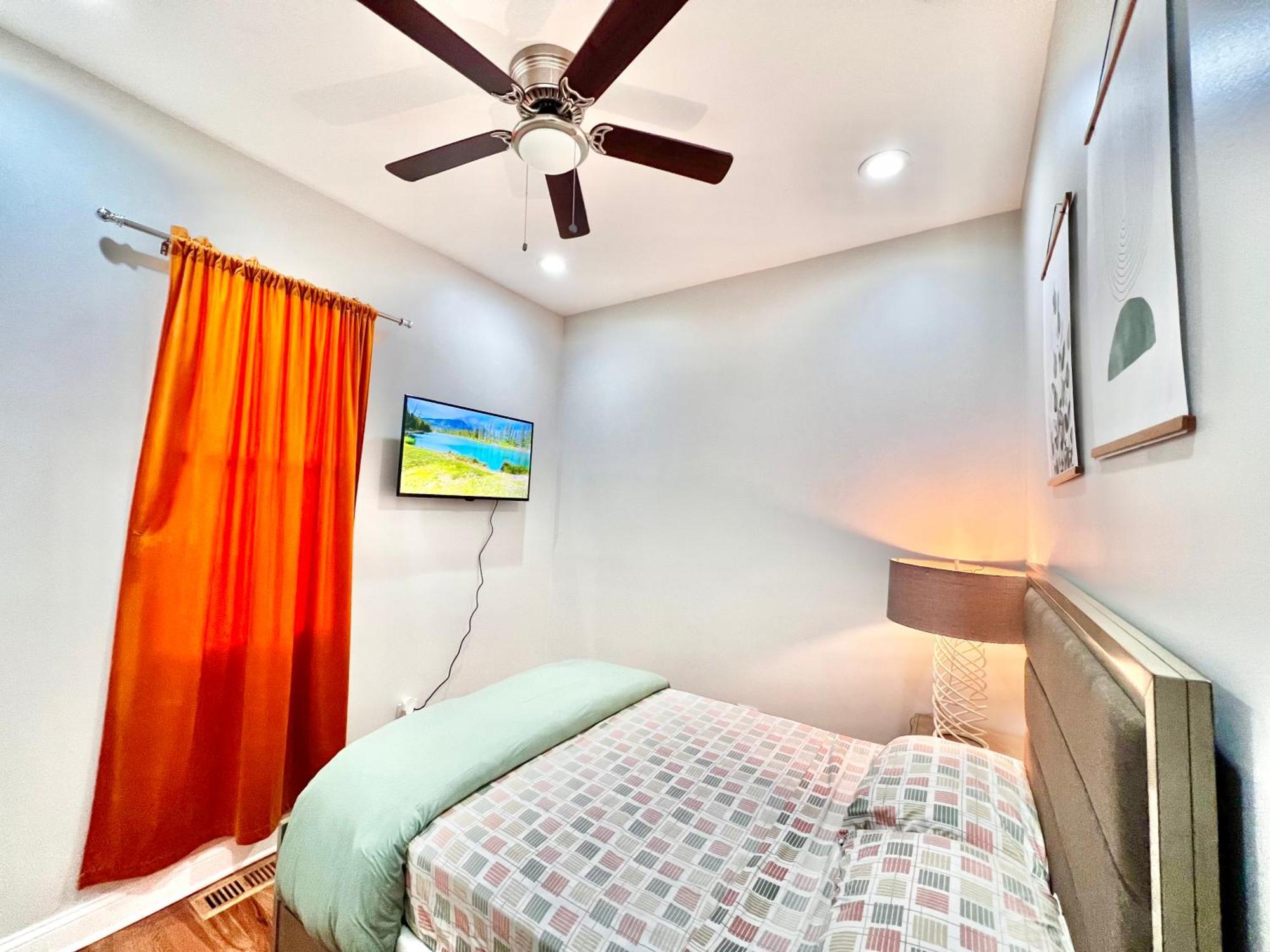Lux Apt In Bronzeville, Min From Downtown-Rsv Now! シカゴ エクステリア 写真
